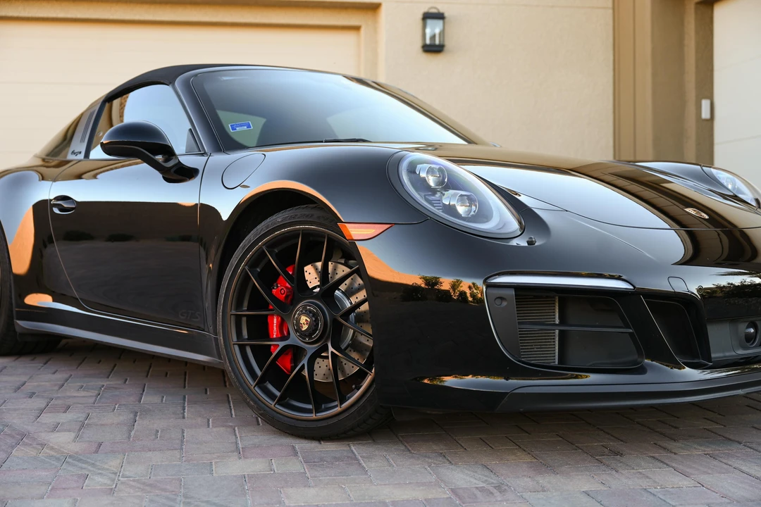 2017 Porsche 991 Targa 4 GTS - Image 7 of 31