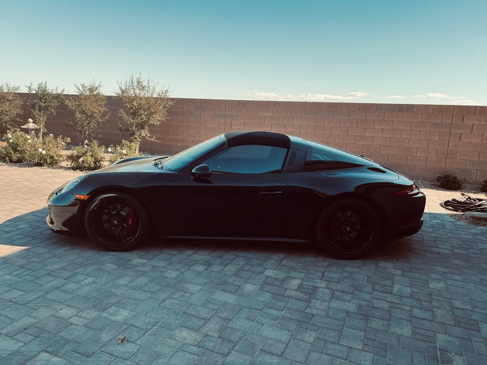 2017 Porsche 991 Targa 4 GTS - Image 9 of 31