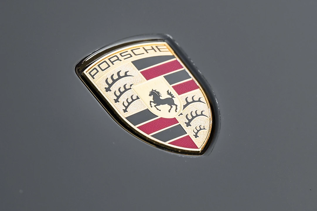 2017 Porsche 991 Targa 4 GTS - Image 15 of 31