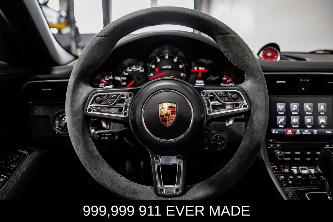2017 Porsche 991 Targa 4 GTS - Image 11 of 31