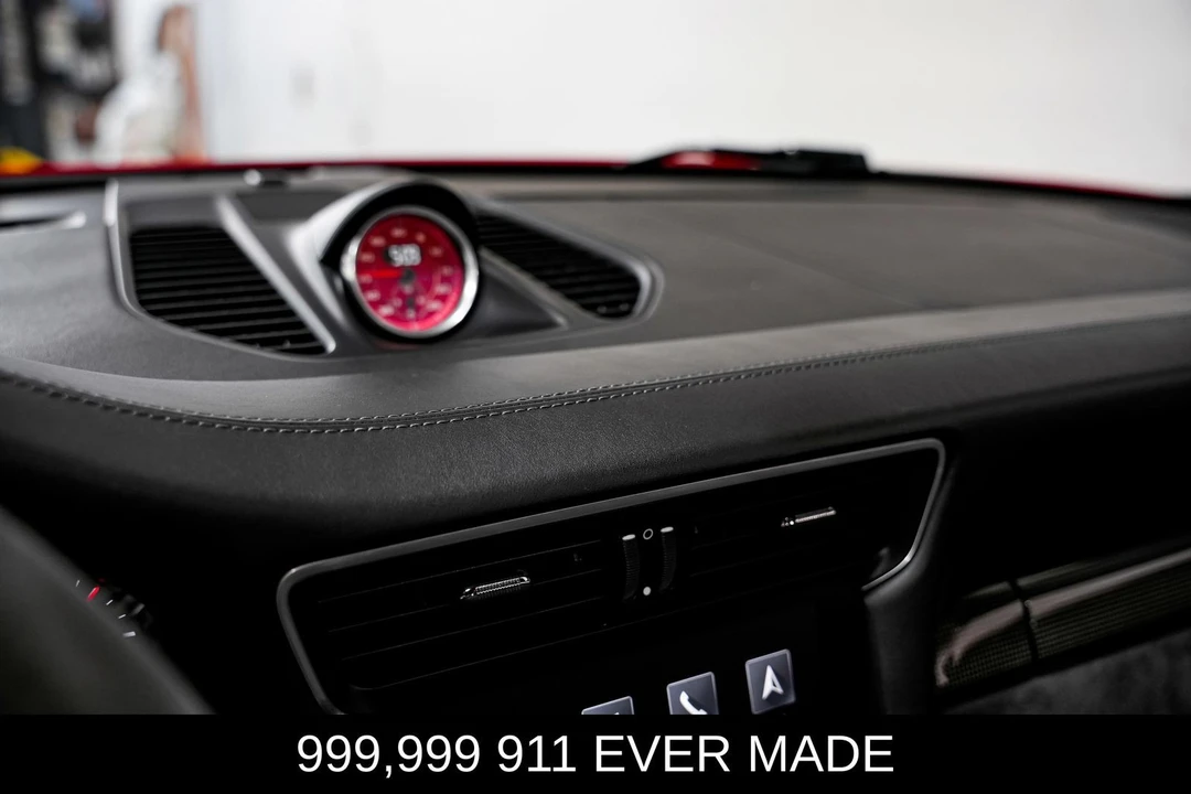 2017 Porsche 991 Targa 4 GTS - Image 14 of 31