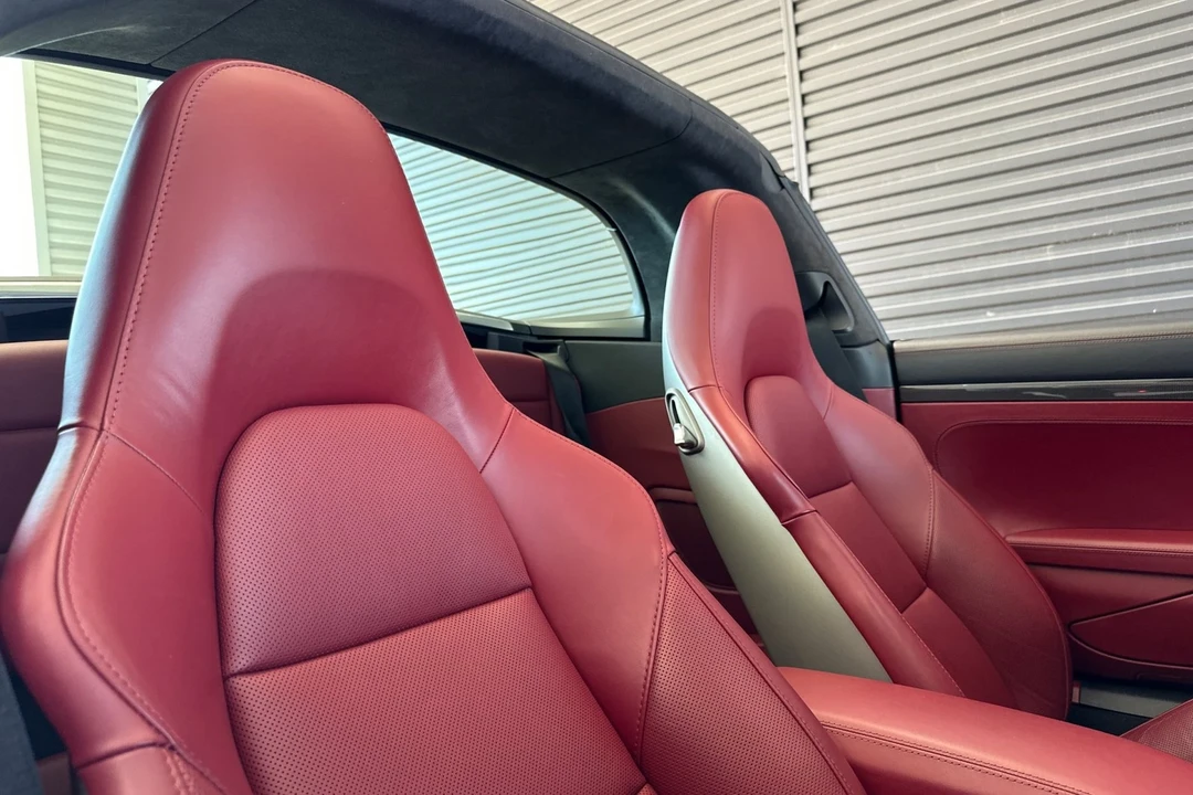 2017 Porsche 991 Targa 4 GTS - Image 19 of 21