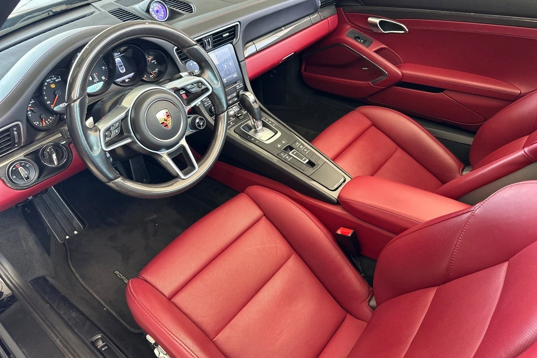 2017 Porsche 991 Targa 4 GTS - Image 4 of 31