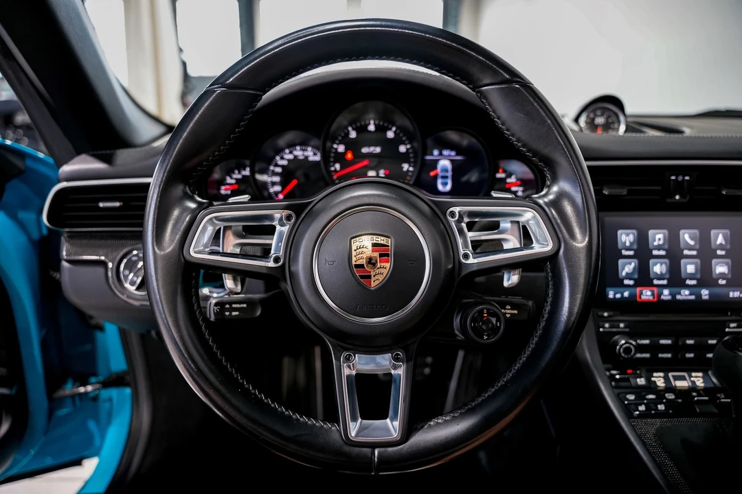 2017 Porsche 991 Targa 4 GTS - Image 10 of 12
