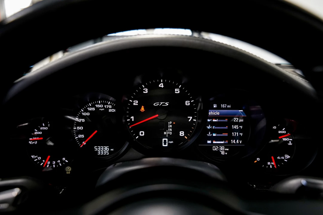 2017 Porsche 991 Targa 4 GTS - Image 11 of 21