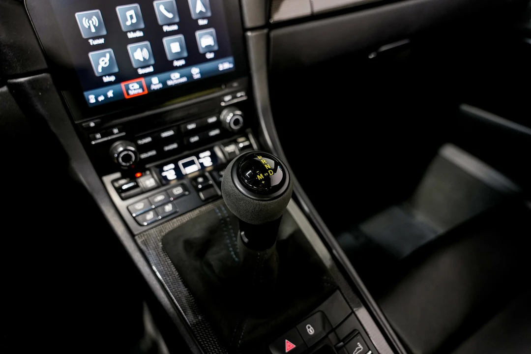 2017 Porsche 991 Targa 4 GTS - Image 15 of 21