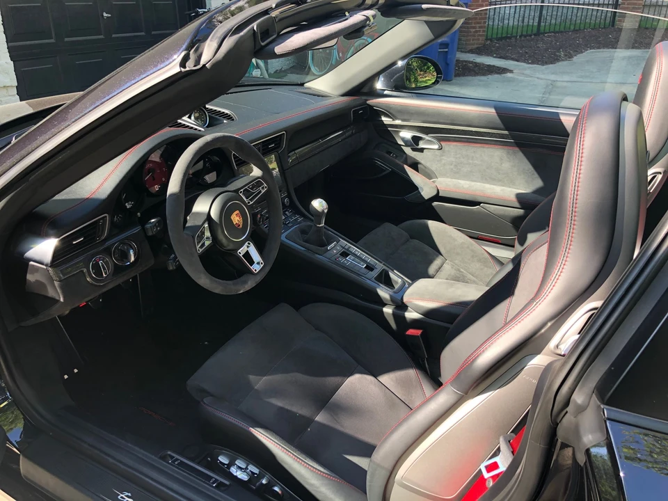 2017 Porsche 991 Targa 4 GTS - Image 7 of 9