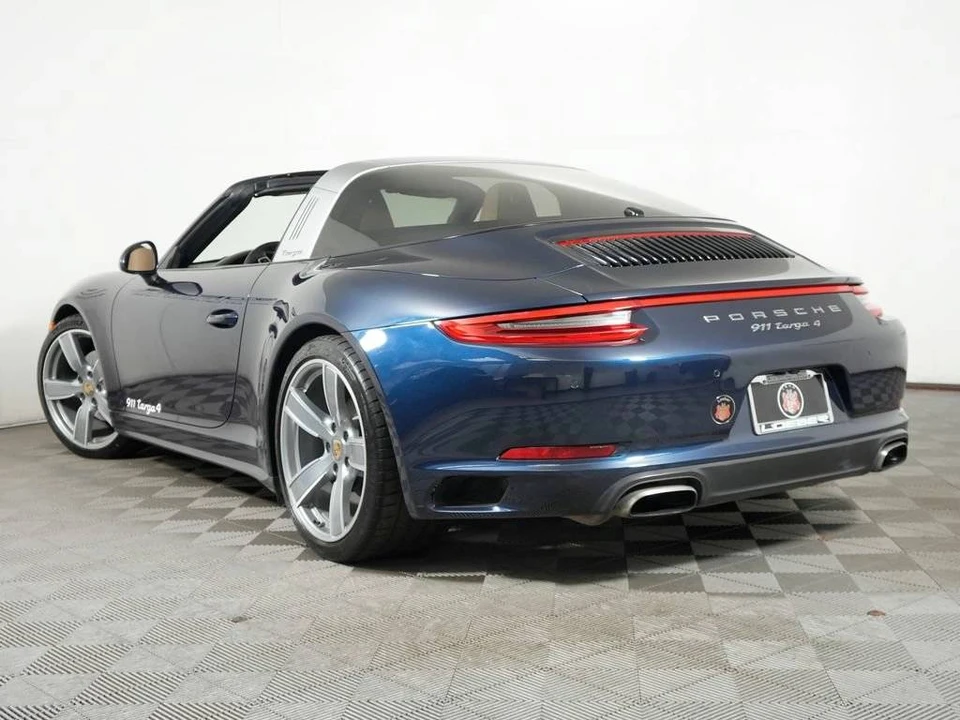 2017 Porsche 991 Targa 4 & 4S - Image 3 of 5