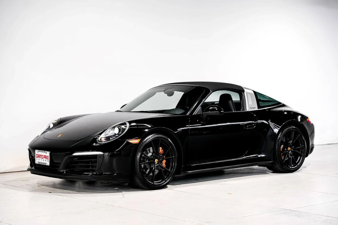 2017 Porsche 991 Targa 4 & 4S - Image 6 of 12