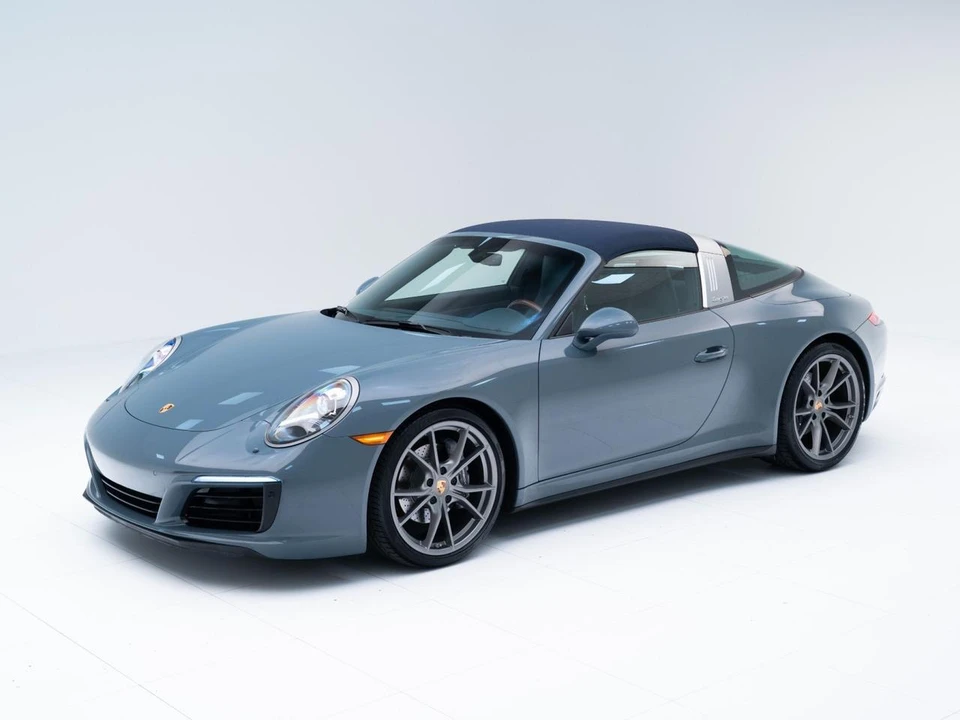 2017 Porsche 991 Targa 4 & 4S - Image 15 of 31