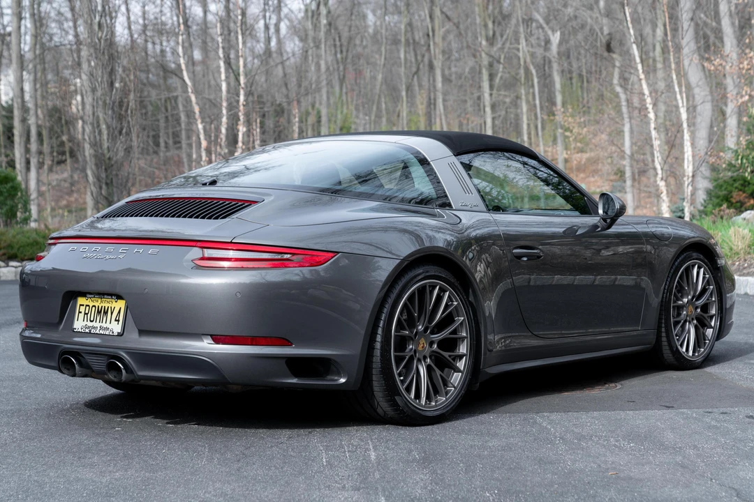2017 Porsche 991 Targa 4 & 4S - Image 4 of 31