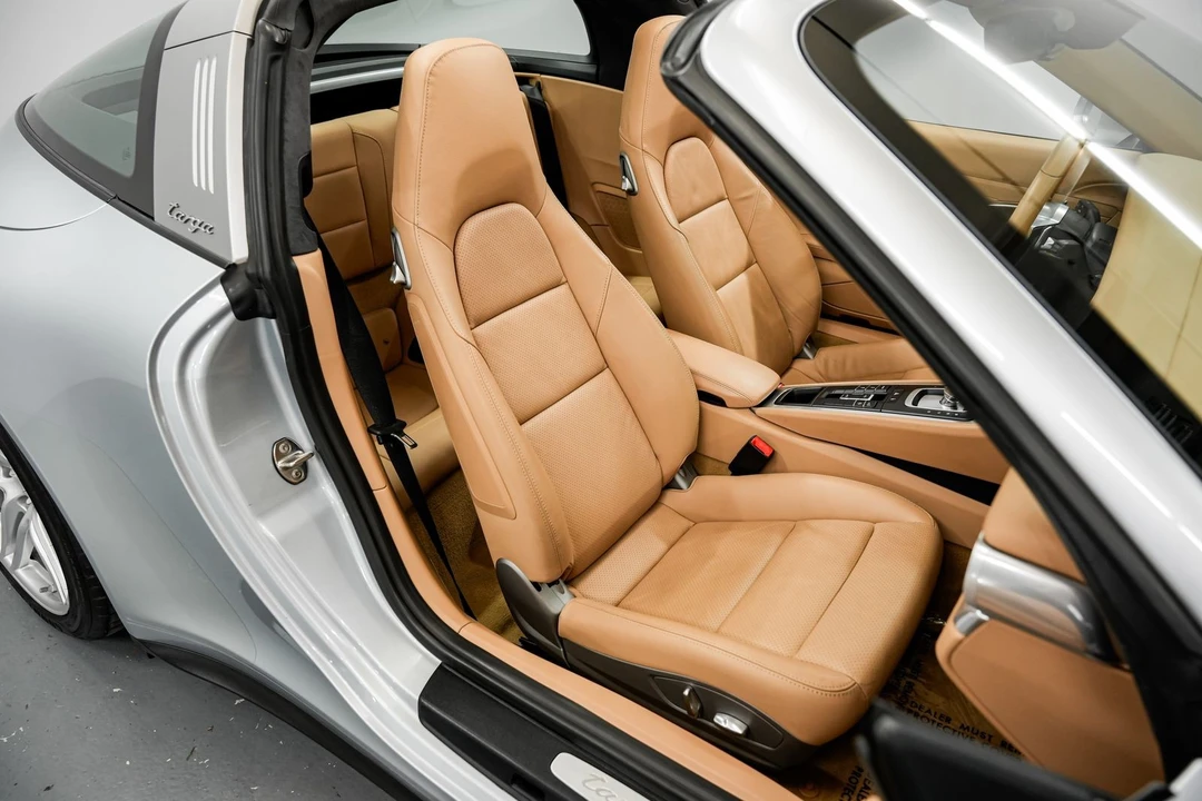 2017 Porsche 991 Targa 4 & 4S - Image 18 of 31