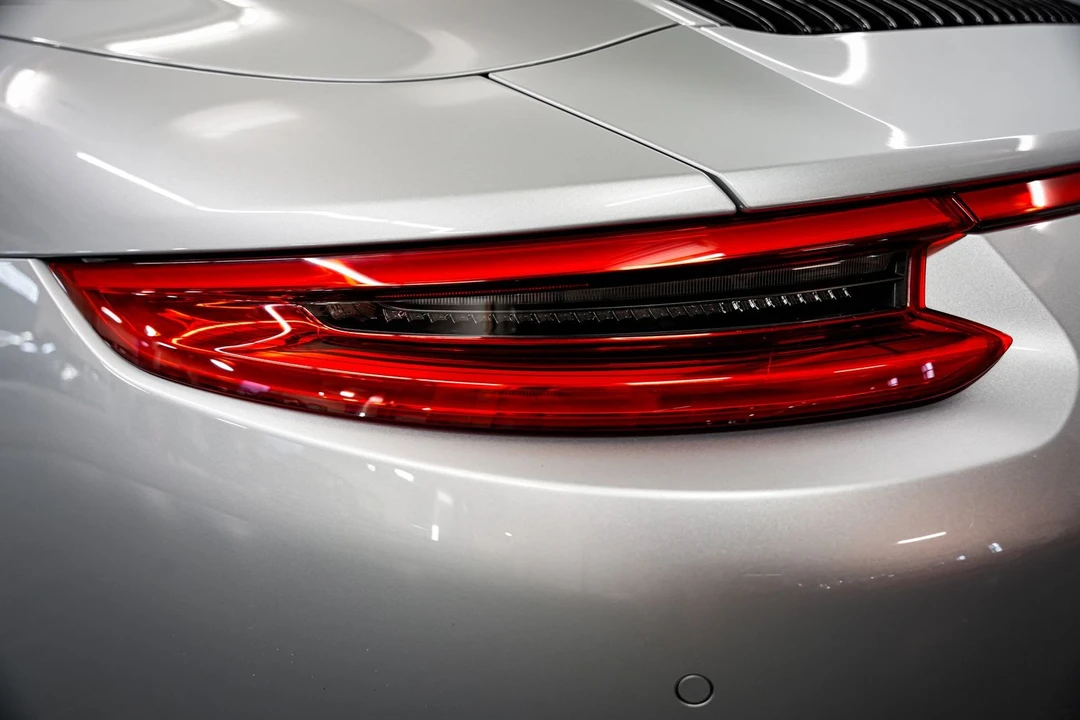 2017 Porsche 991 Targa 4 & 4S - Image 24 of 31