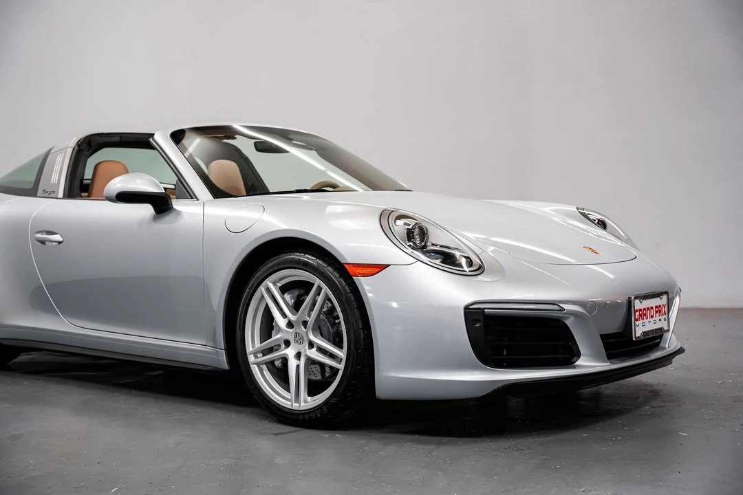 2017 Porsche 991 Targa 4 & 4S - Image 30 of 31