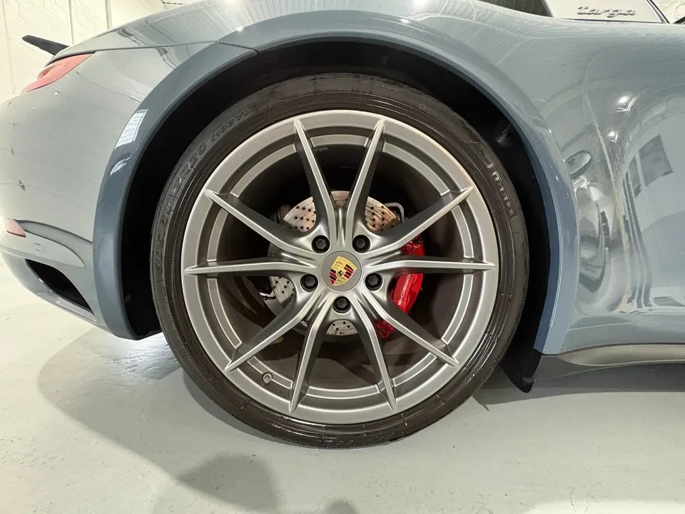 2017 Porsche 991 Targa 4 & 4S - Image 18 of 20