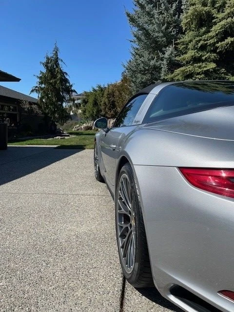 2017 Porsche 991 Targa 4 & 4S - Image 11 of 26