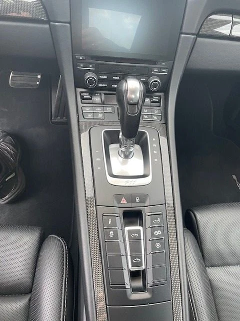2017 Porsche 991 Targa 4 & 4S - Image 22 of 26