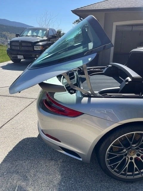 2017 Porsche 991 Targa 4 & 4S - Image 18 of 26