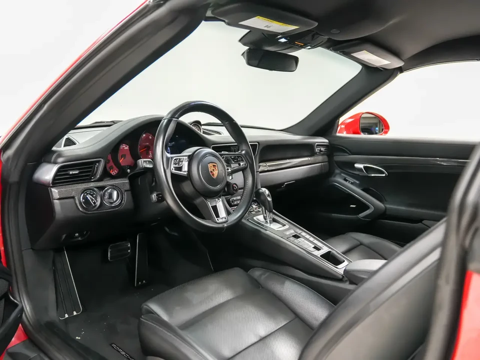 2017 Porsche 991 Targa 4 & 4S - Image 4 of 12