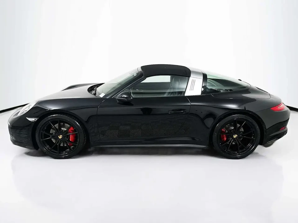2017 Porsche 991 Targa 4 & 4S - Image 2 of 6