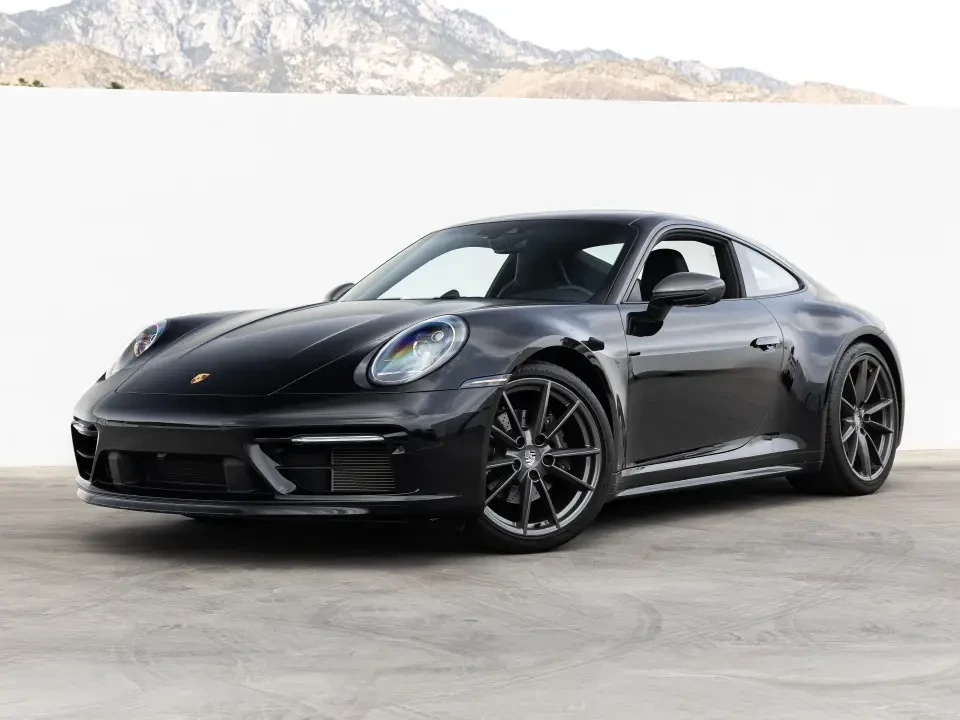 2017 Porsche 991 Targa 4 & 4S - Image 9 of 12