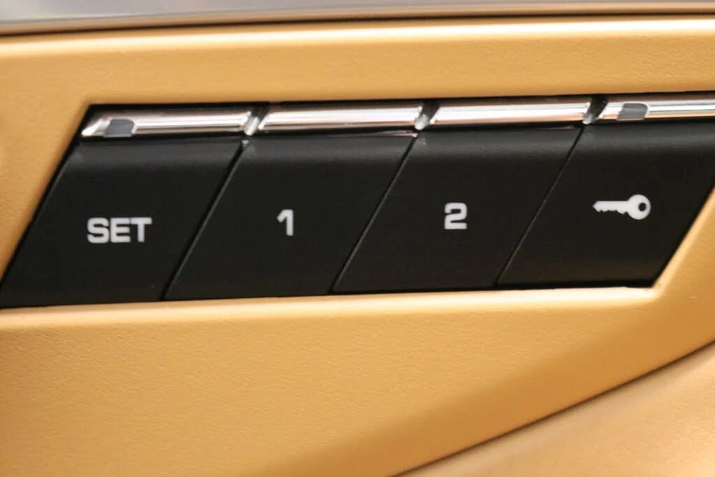 2017 Porsche 991 Targa 4 & 4S - Image 24 of 31