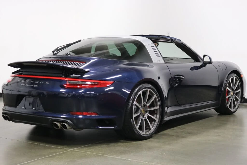 2017 Porsche 991 Targa 4 & 4S - Image 13 of 31