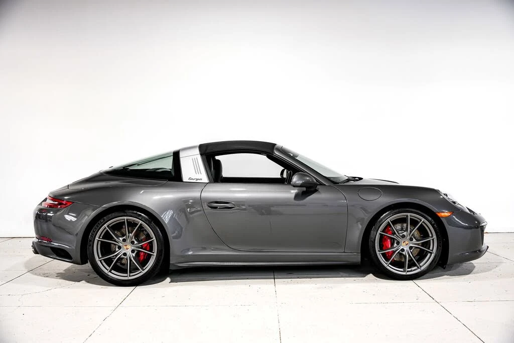 2017 Porsche 991 Targa 4 & 4S - Image 2 of 31