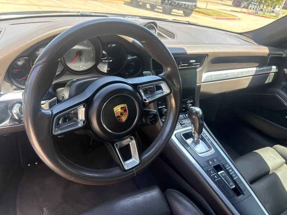 2017 Porsche 991 Targa 4 & 4S - Image 6 of 9