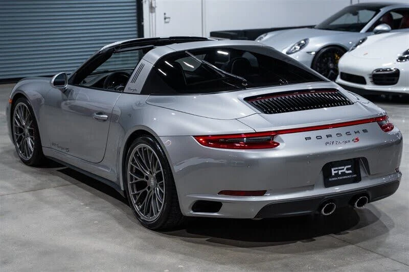 2017 Porsche 991 Targa 4 & 4S - Image 4 of 31