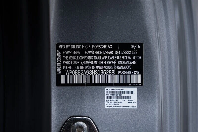 2017 Porsche 991 Targa 4 & 4S - Image 30 of 31