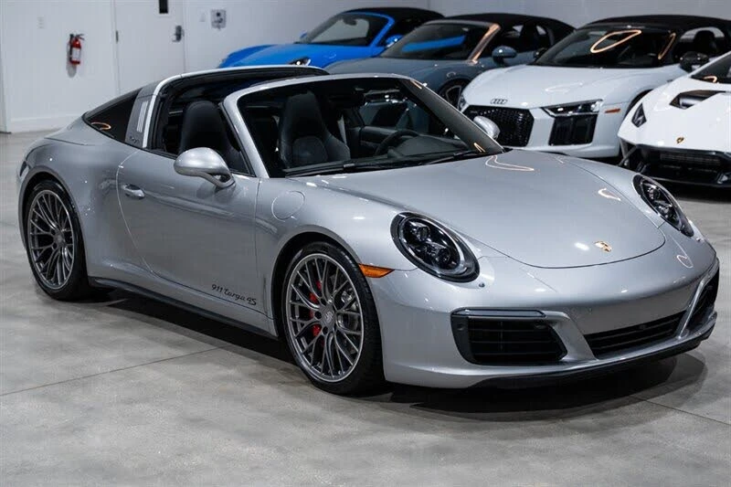 2017 Porsche 991 Targa 4 & 4S - Image 9 of 31