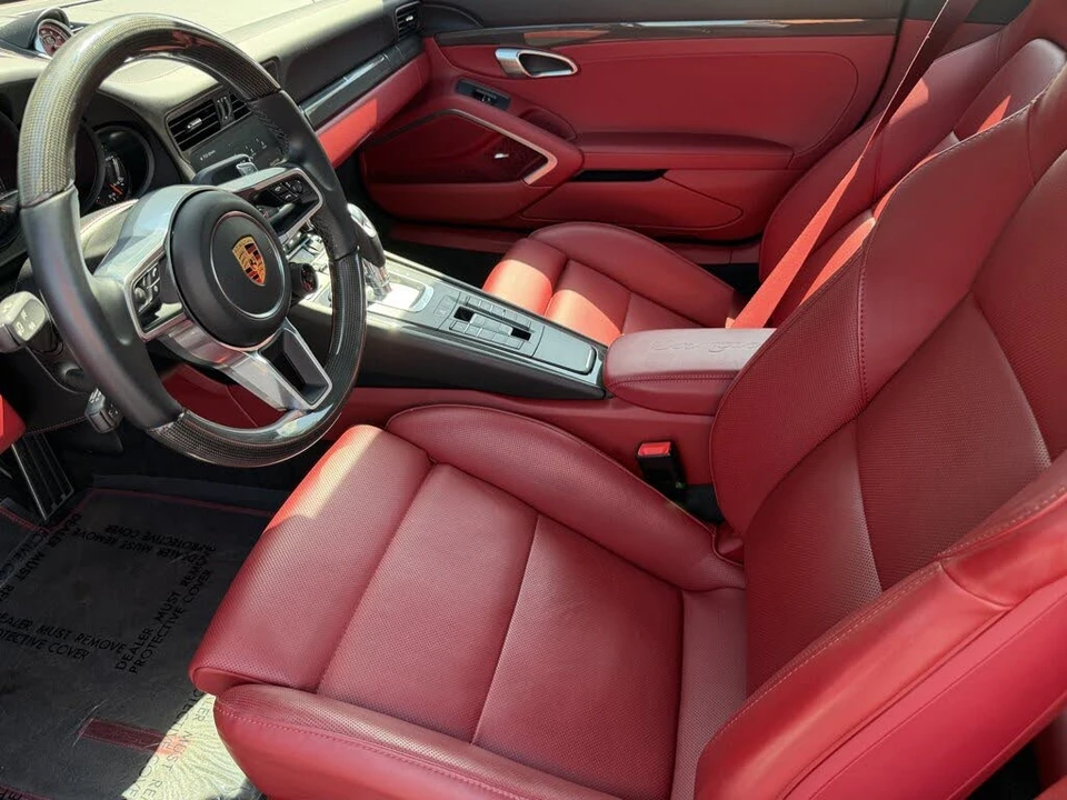 2017 Porsche 991 Targa 4 & 4S - Image 4 of 31