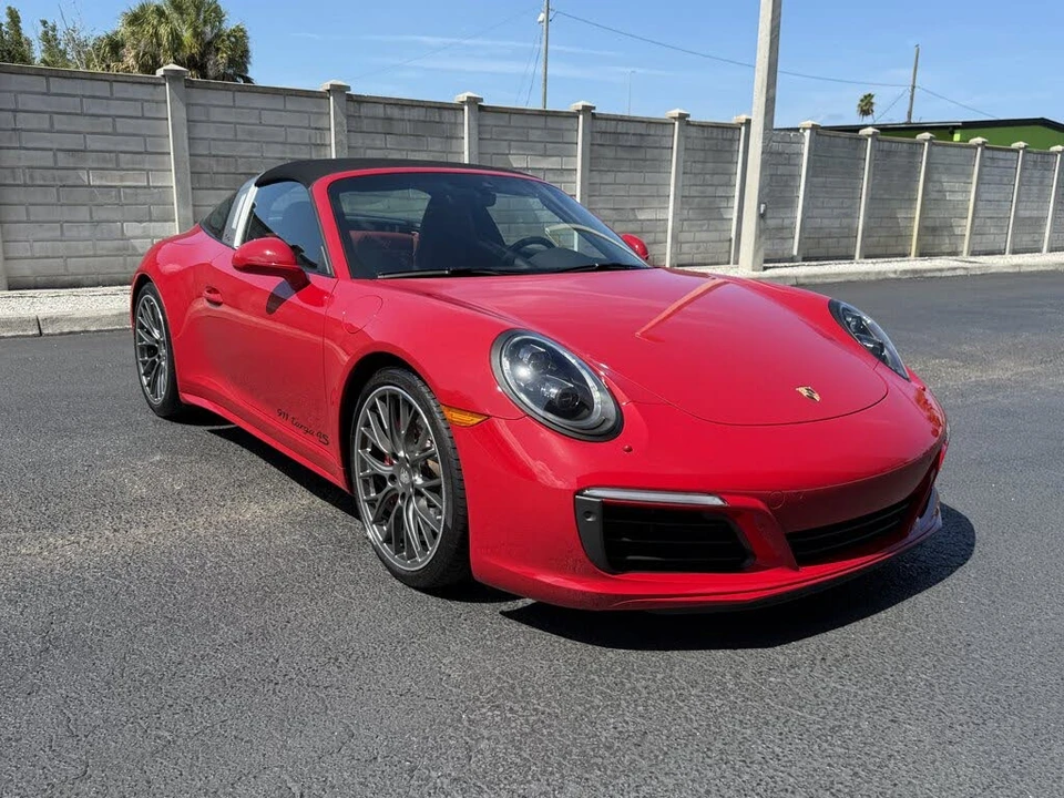 2017 Porsche 991 Targa 4 & 4S - Image 8 of 31