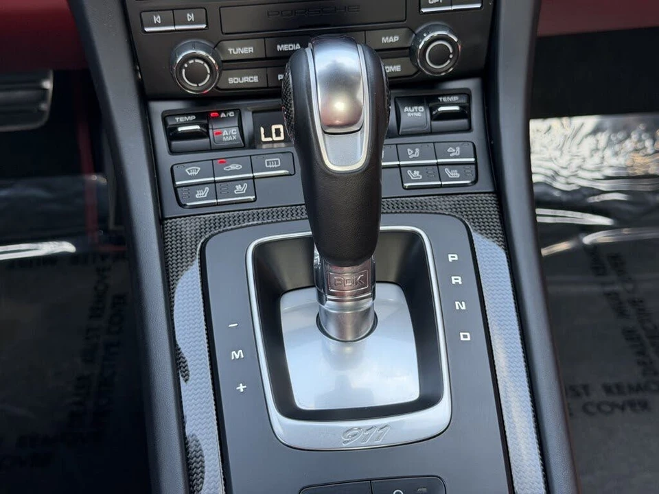 2017 Porsche 991 Targa 4 & 4S - Image 26 of 31