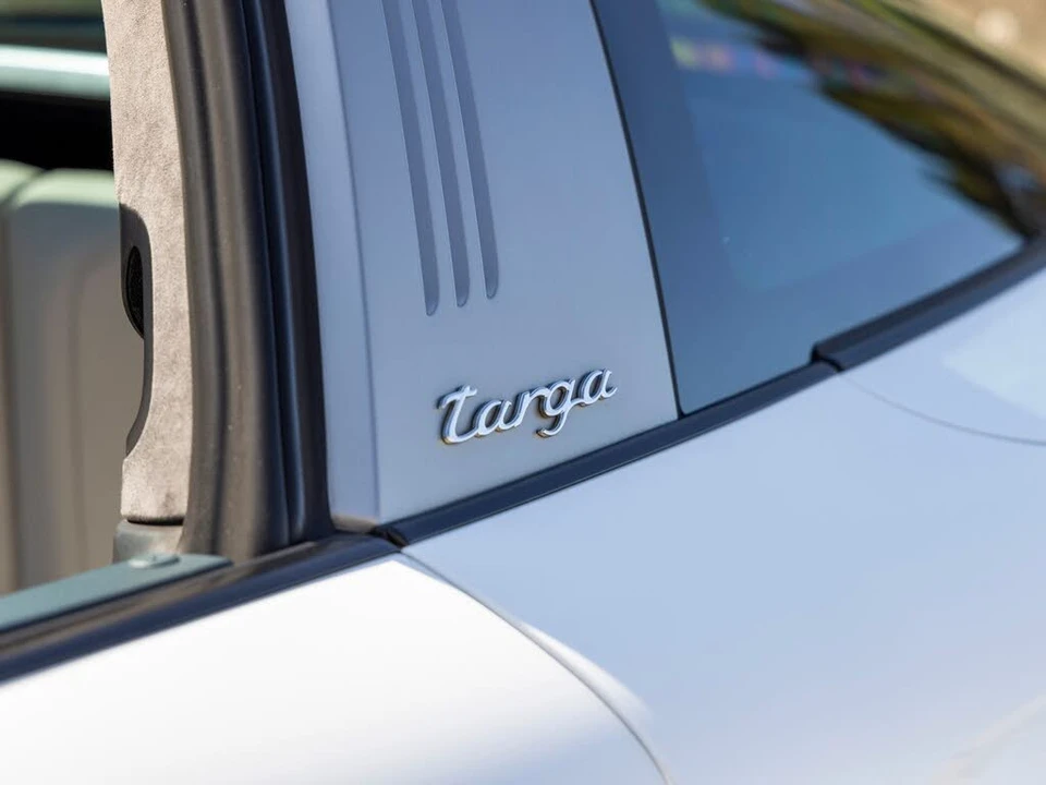 2017 Porsche 991 Targa 4 & 4S - Image 20 of 31