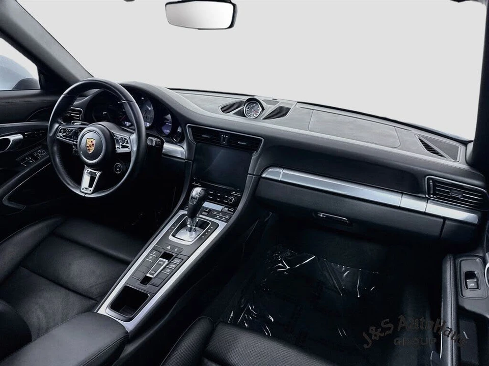 2017 Porsche 991 Targa 4 & 4S - Image 31 of 31