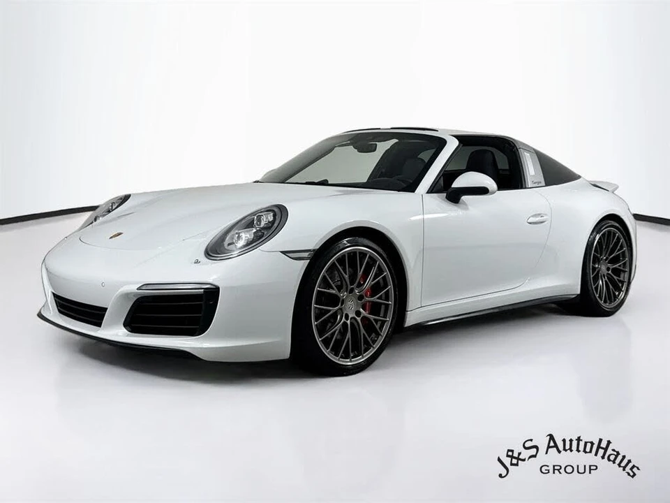 2017 Porsche 991 Targa 4 & 4S - Image 3 of 31