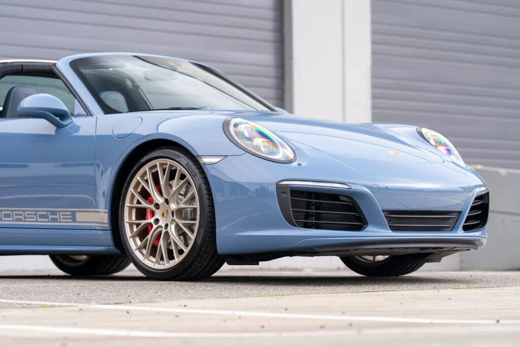 2017 Porsche 991 Targa 4 & 4S - Image 26 of 31