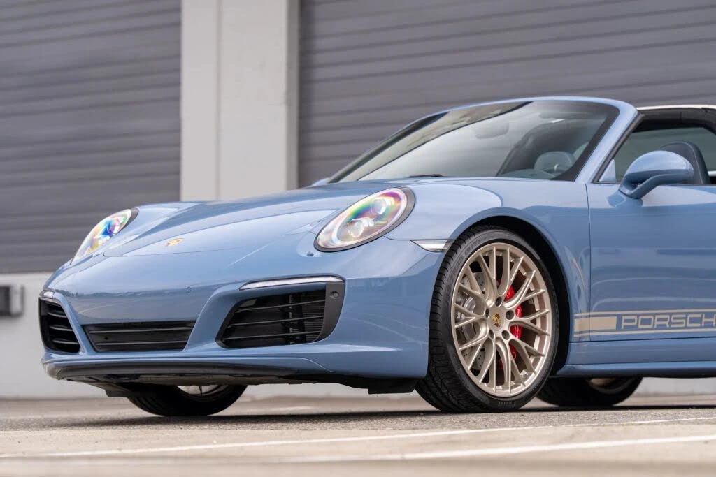 2017 Porsche 991 Targa 4 & 4S - Image 9 of 31