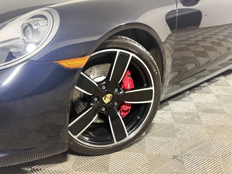 2017 Porsche 991 Targa 4 & 4S - Image 2 of 26