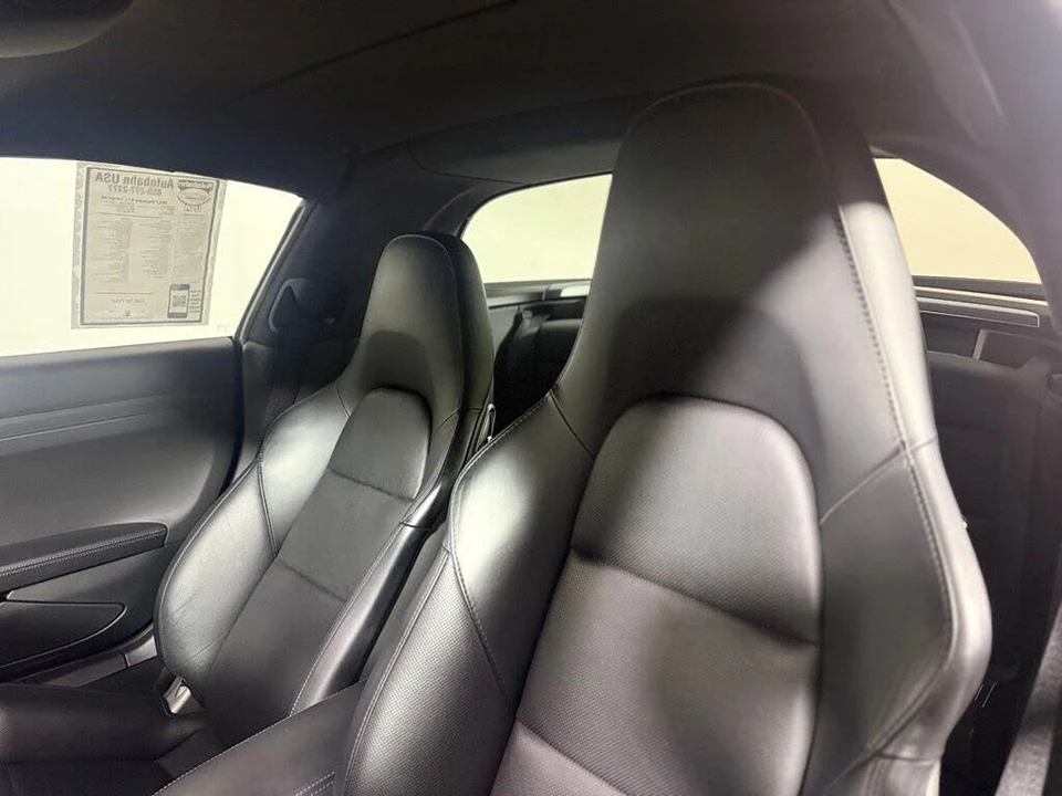 2017 Porsche 991 Targa 4 & 4S - Image 21 of 26