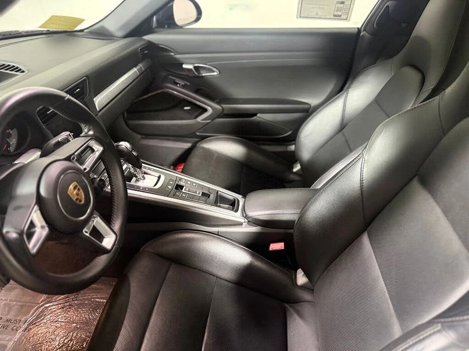 2017 Porsche 991 Targa 4 & 4S - Image 20 of 26
