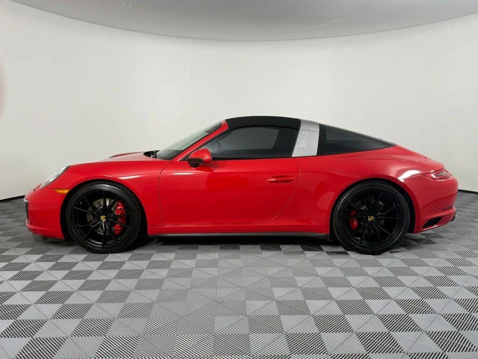 2017 Porsche 991 Targa 4 & 4S - Image 2 of 7