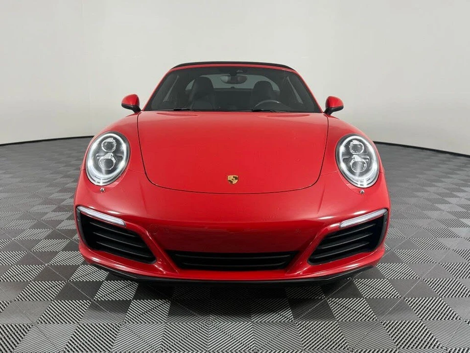 2017 Porsche 991 Targa 4 & 4S - Image 7 of 7