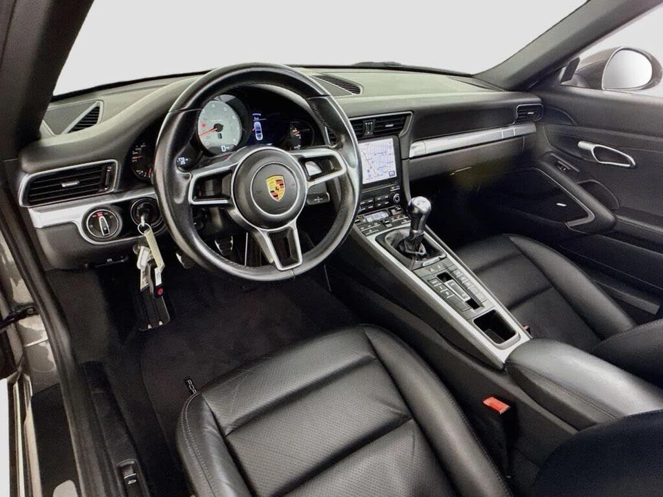 2017 Porsche 991 Targa 4 & 4S - Image 11 of 31