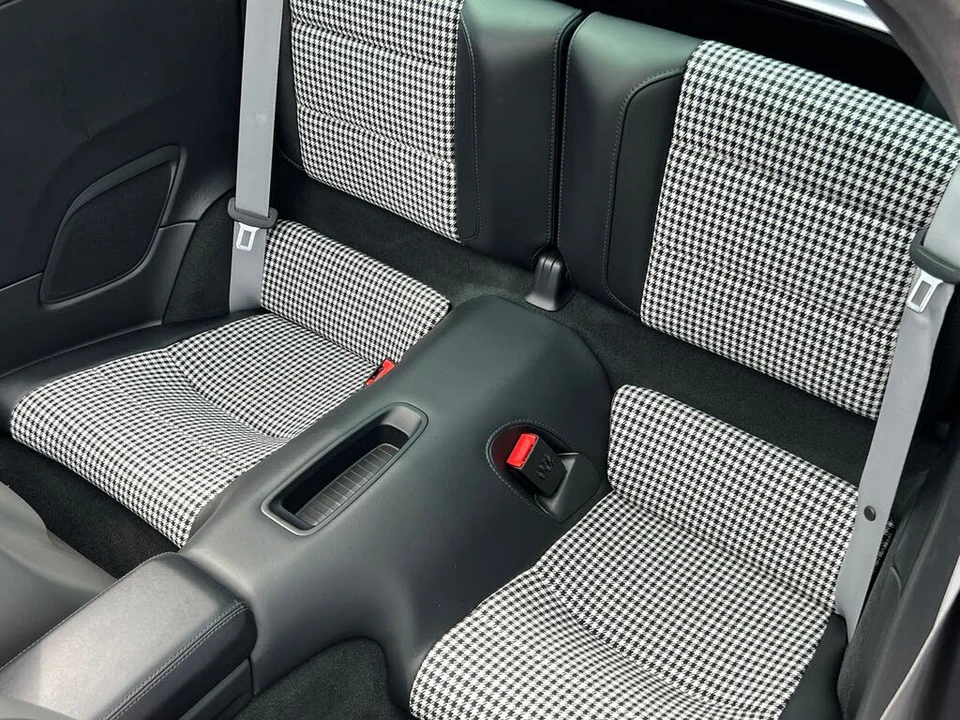 2017 Porsche 991 Targa 4 & 4S - Image 24 of 31