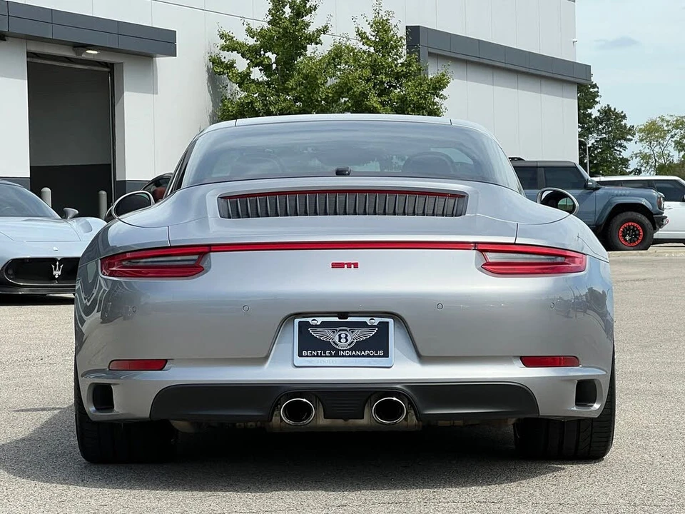 2017 Porsche 991 Targa 4 & 4S - Image 9 of 31