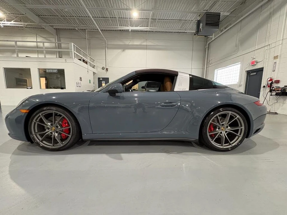 2017 Porsche 991 Targa 4 & 4S - Image 4 of 31