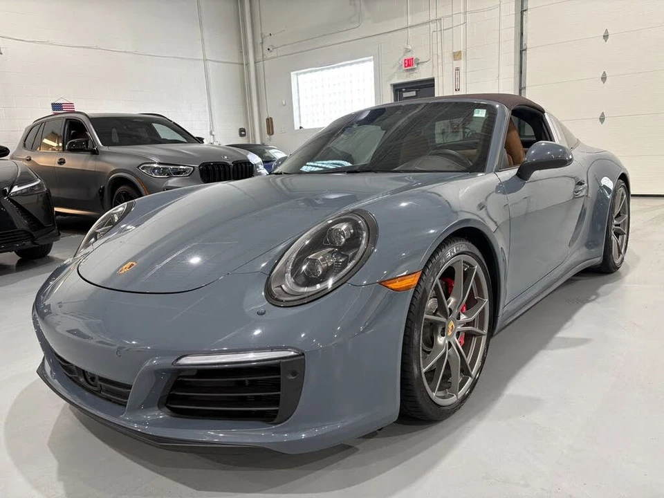 2017 Porsche 991 Targa 4 & 4S - Image 3 of 31